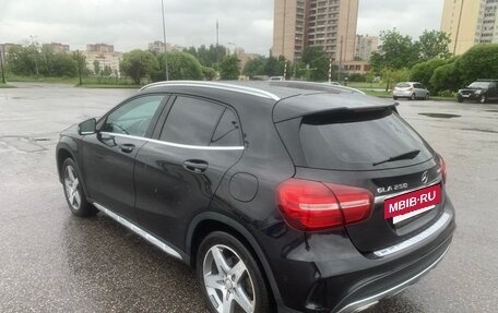 Mercedes-Benz GLA, 2017 год, 1 600 000 рублей, 7 фотография