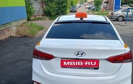 Hyundai Solaris II рестайлинг, 2019 год, 1 095 000 рублей, 5 фотография