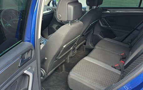 Volkswagen Tiguan I, 2018 год, 3 000 000 рублей, 10 фотография