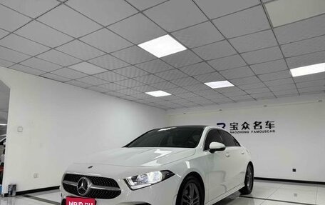 Mercedes-Benz A-Класс, 2022 год, 1 760 000 рублей, 1 фотография