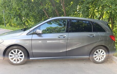 Mercedes-Benz B-Класс, 2012 год, 1 150 000 рублей, 2 фотография