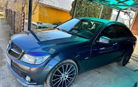 Mercedes-Benz C-Класс, 2010 год, 1 080 000 рублей, 2 фотография