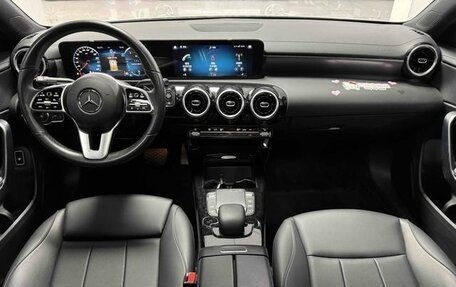 Mercedes-Benz A-Класс, 2022 год, 1 760 000 рублей, 8 фотография