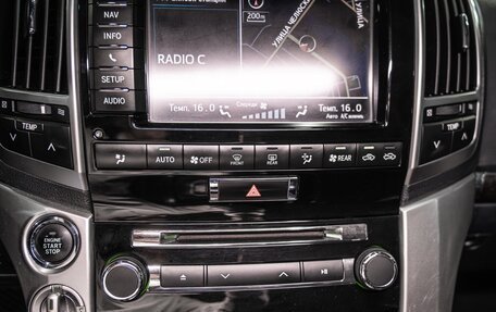 Toyota Land Cruiser 200, 2012 год, 6 000 000 рублей, 12 фотография