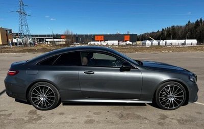 Mercedes-Benz E-Класс, 2018 год, 4 000 000 рублей, 1 фотография