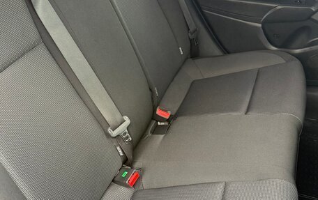 Hyundai Solaris II рестайлинг, 2018 год, 1 390 000 рублей, 12 фотография