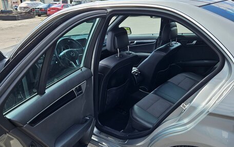 Mercedes-Benz C-Класс, 2012 год, 1 300 000 рублей, 11 фотография