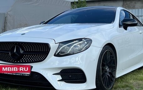 Mercedes-Benz E-Класс, 2019 год, 3 850 000 рублей, 7 фотография