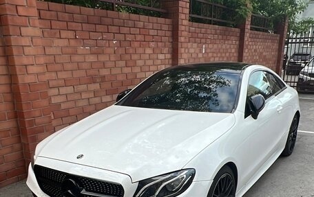 Mercedes-Benz E-Класс, 2019 год, 3 850 000 рублей, 12 фотография