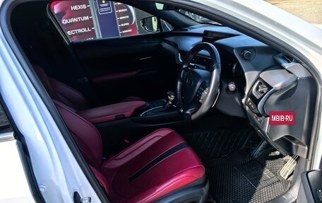 Lexus UX I, 2020 год, 2 900 000 рублей, 7 фотография