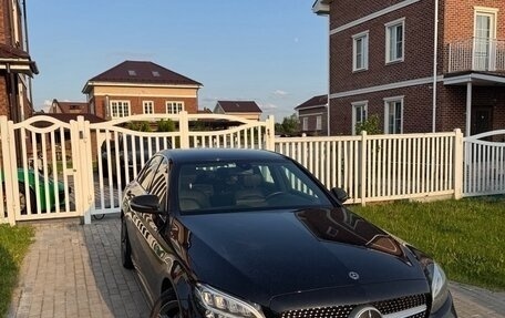 Mercedes-Benz C-Класс, 2019 год, 3 750 000 рублей, 15 фотография