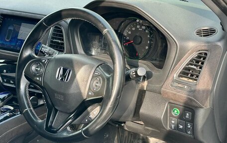 Honda Vezel, 2017 год, 1 595 000 рублей, 3 фотография