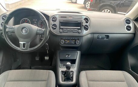 Volkswagen Tiguan I, 2011 год, 959 000 рублей, 9 фотография