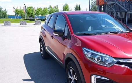 Renault Kaptur I рестайлинг, 2021 год, 1 650 000 рублей, 3 фотография