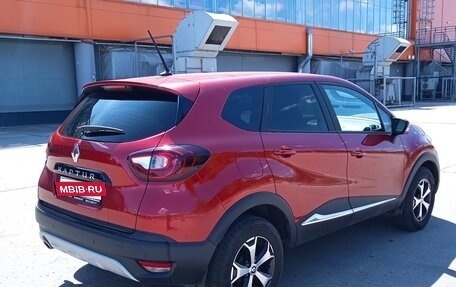 Renault Kaptur I рестайлинг, 2021 год, 1 650 000 рублей, 5 фотография