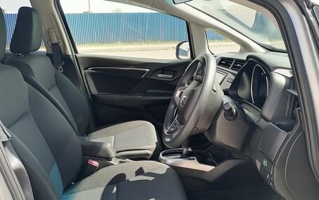 Honda Fit III, 2019 год, 1 390 000 рублей, 9 фотография
