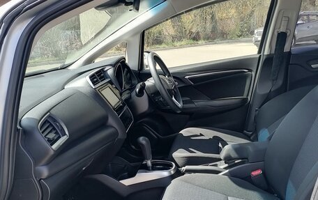 Honda Fit III, 2019 год, 1 390 000 рублей, 7 фотография