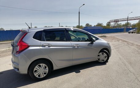 Honda Fit III, 2019 год, 1 390 000 рублей, 15 фотография