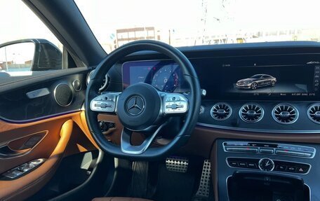 Mercedes-Benz E-Класс, 2018 год, 4 000 000 рублей, 6 фотография