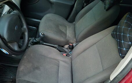 Ford Focus IV, 2004 год, 195 000 рублей, 14 фотография