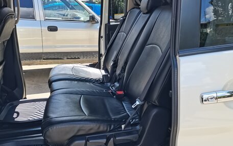 Nissan Serena IV, 2018 год, 1 920 000 рублей, 8 фотография