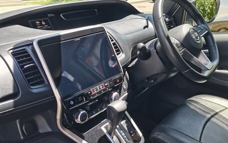 Nissan Serena IV, 2018 год, 1 920 000 рублей, 10 фотография