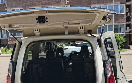 Nissan Serena IV, 2018 год, 1 920 000 рублей, 22 фотография