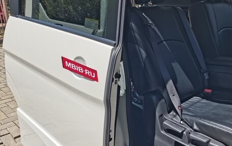 Nissan Serena IV, 2018 год, 1 920 000 рублей, 12 фотография