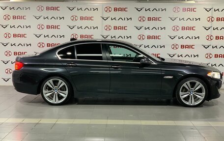 BMW 5 серия, 2011 год, 1 650 000 рублей, 7 фотография