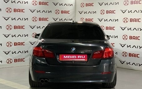 BMW 5 серия, 2011 год, 1 650 000 рублей, 6 фотография