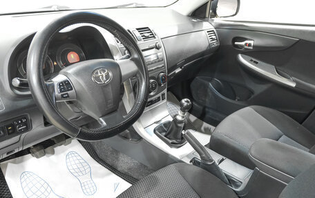 Toyota Corolla, 2011 год, 899 000 рублей, 8 фотография