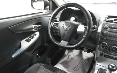 Toyota Corolla, 2011 год, 899 000 рублей, 10 фотография