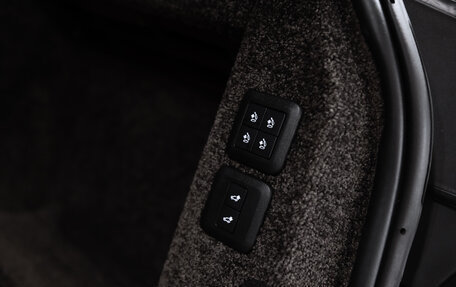 Land Rover Range Rover IV рестайлинг, 2019 год, 6 900 000 рублей, 20 фотография