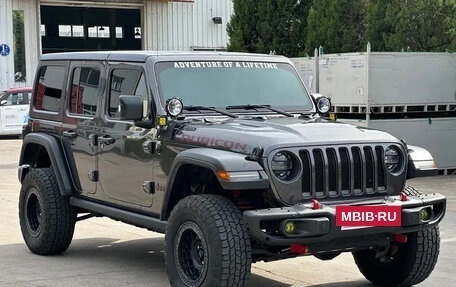 Jeep Wrangler, 2021 год, 4 100 000 рублей, 3 фотография