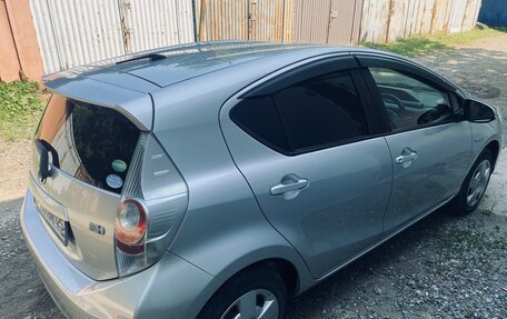 Toyota Aqua I, 2014 год, 760 000 рублей, 3 фотография
