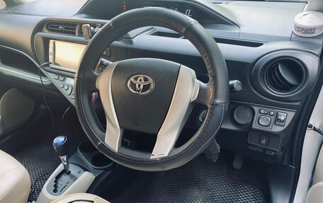 Toyota Aqua I, 2014 год, 760 000 рублей, 22 фотография