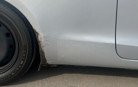 Toyota Yaris III рестайлинг, 2006 год, 450 000 рублей, 13 фотография