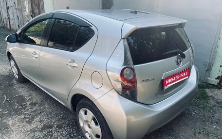 Toyota Aqua I, 2014 год, 760 000 рублей, 7 фотография