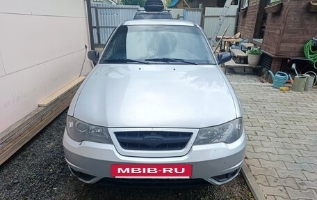 Daewoo Nexia I рестайлинг, 2011 год, 200 000 рублей, 4 фотография
