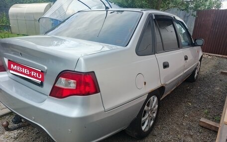 Daewoo Nexia I рестайлинг, 2011 год, 200 000 рублей, 2 фотография