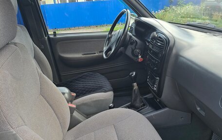 KIA Sportage IV рестайлинг, 2004 год, 385 000 рублей, 5 фотография
