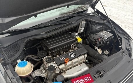 Volkswagen Polo VI (EU Market), 2011 год, 800 000 рублей, 15 фотография