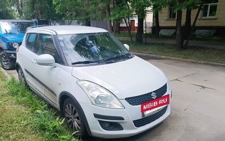 Suzuki Swift IV, 2012 год, 900 000 рублей, 2 фотография