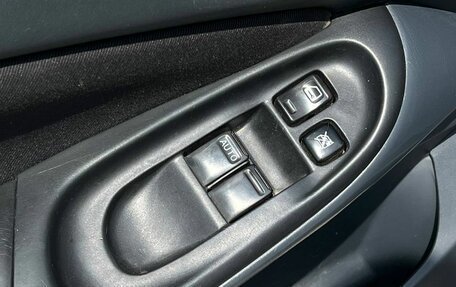 Nissan Almera, 2005 год, 400 000 рублей, 13 фотография