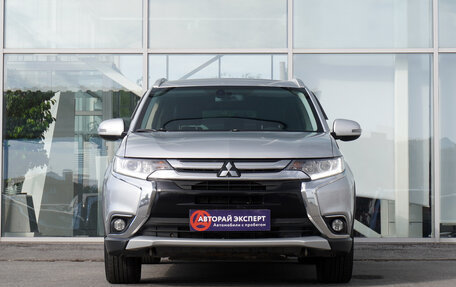Mitsubishi Outlander III рестайлинг 3, 2018 год, 2 349 000 рублей, 2 фотография
