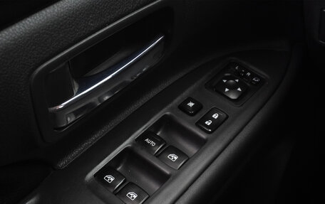 Mitsubishi Outlander III рестайлинг 3, 2018 год, 2 349 000 рублей, 19 фотография