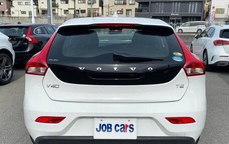 Volvo V40 II рестайлинг, 2019 год, 1 100 000 рублей, 5 фотография