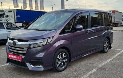 Honda Stepwgn IV, 2018 год, 2 300 000 рублей, 1 фотография