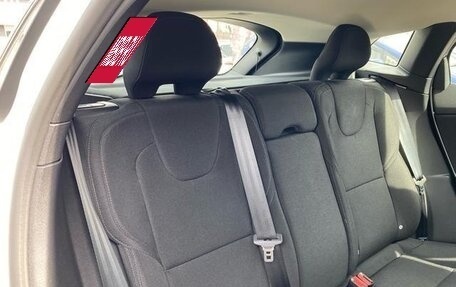 Volvo V40 II рестайлинг, 2019 год, 1 100 000 рублей, 12 фотография