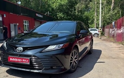 Toyota Camry, 2018 год, 2 300 000 рублей, 1 фотография
